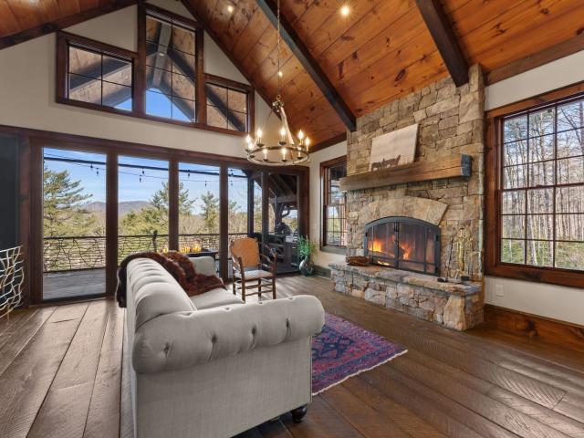 House for sale in Highlands, North Carolina
