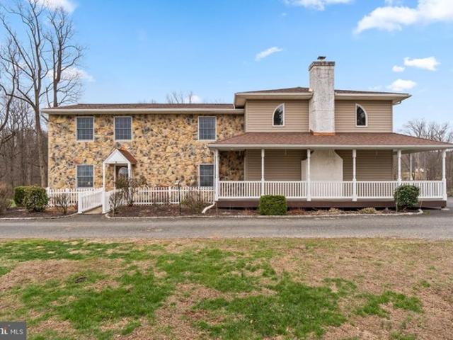 House for sale in Douglassville, Pennsylvania