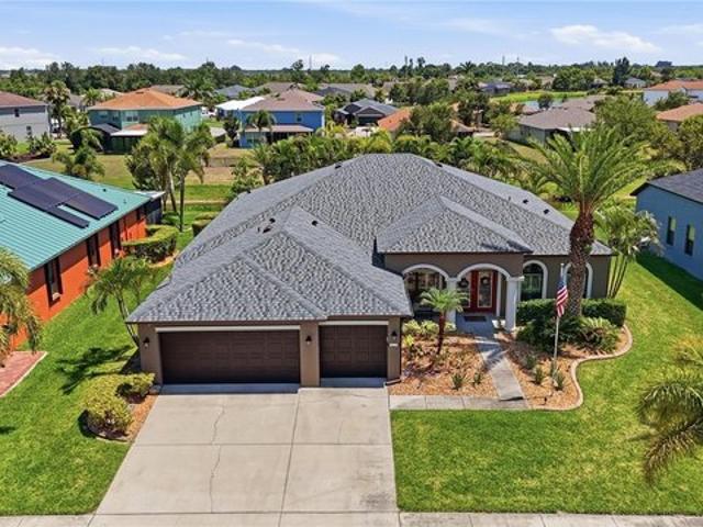 House for sale in Apollo Beach, Florida