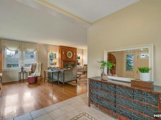 House for sale in Hillsdale, New Jersey