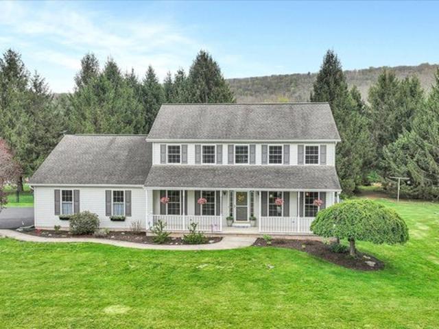 House for sale in Zion Grove, Pennsylvania