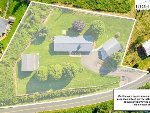 House for sale in Glendale Springs, North Carolina