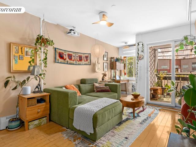 Condo for sale in Queens, Arverne