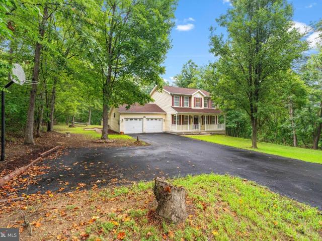 House for sale in Hedgesville, West Virginia