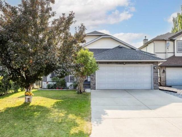 House for sale in Chestermere, Alberta