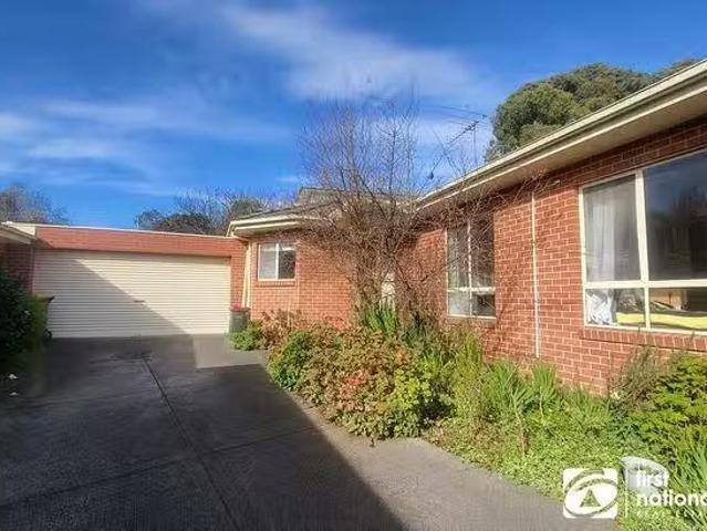 Apartment for rent in Box Hill