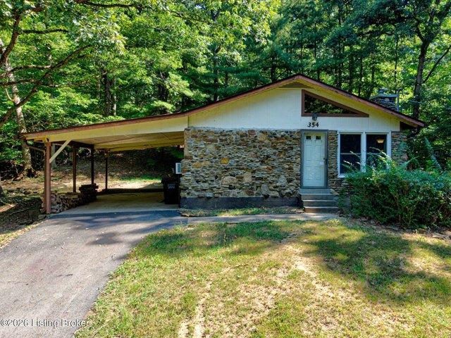House for sale in Lebanon Junction, Kentucky