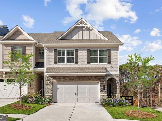 Townhouse for sale in Decatur, Georgia