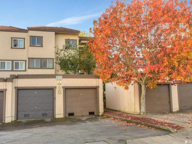 Condo for sale in San Mateo, California