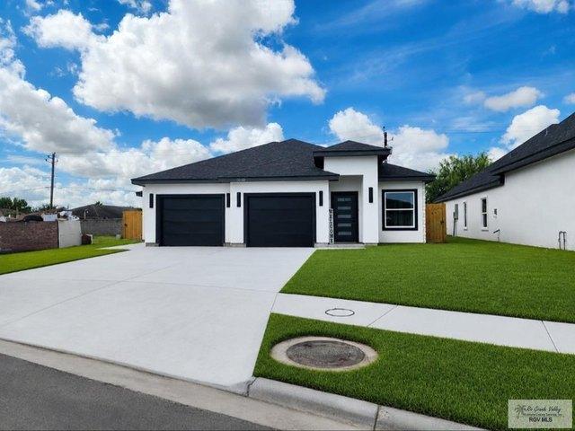 House for sale in Cameron, Texas