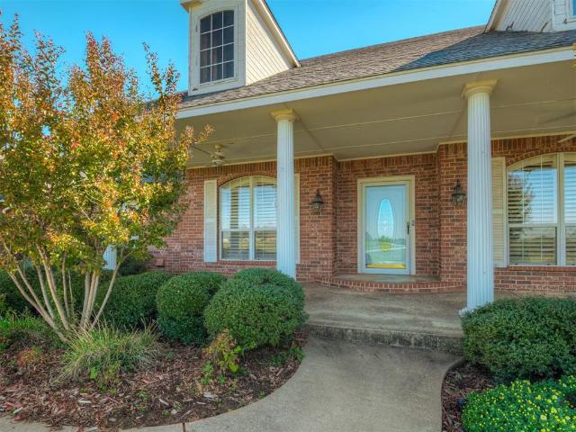 House for sale in Oak Creek Estates, Newcastle