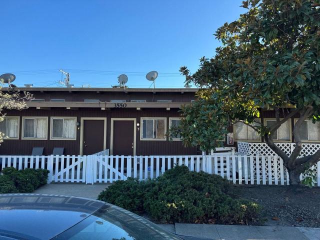 Apartment for rent in Redwood City, San Mateo County