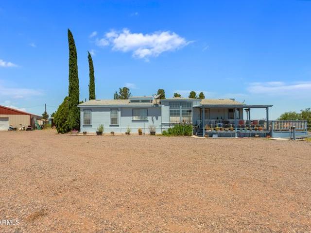 House for sale in Cochise, Arizona