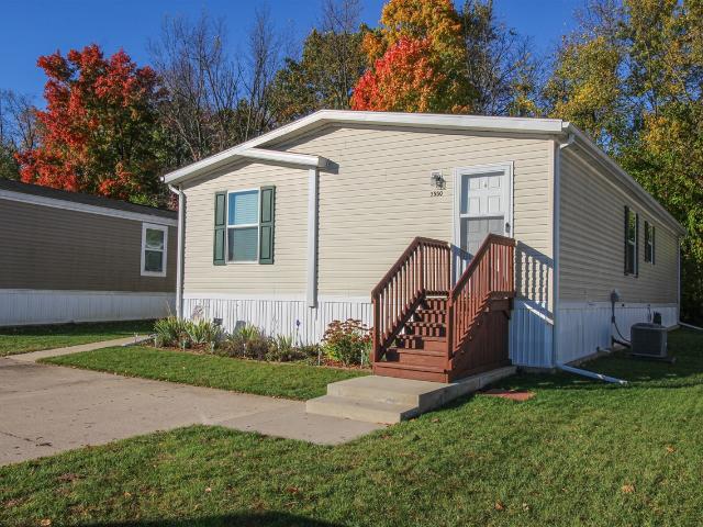 House for sale in Oshtemo, Michigan
