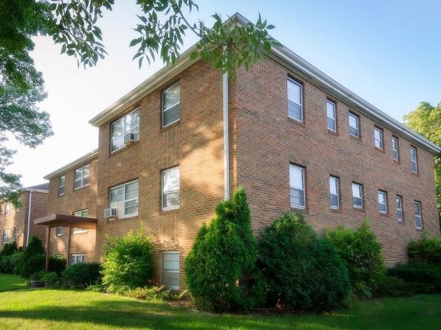 Apartment for rent in Hennepin, Minnesota