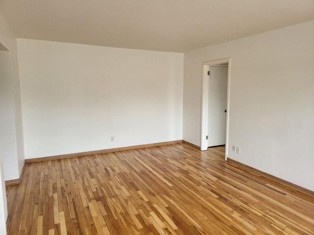 Apartment for rent in Hennepin, Minnesota