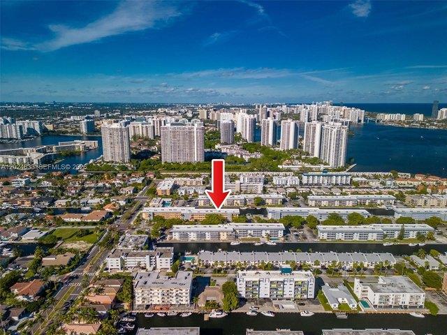 Condo for sale in North Miami Beach, Florida