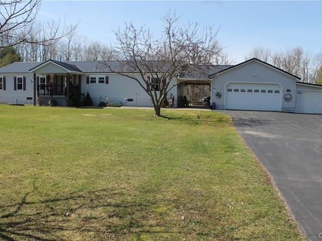 House for sale in Elbridge, New York