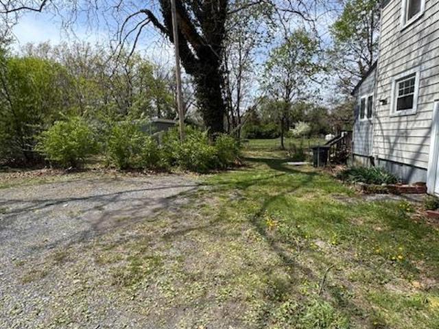 House for sale in Bunker Hill, West Virginia
