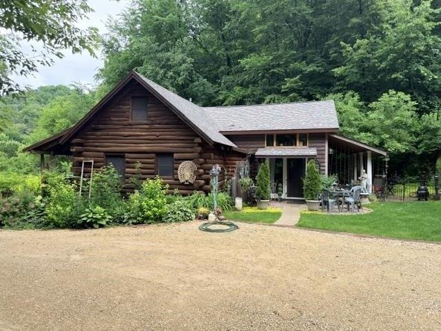 House for sale in Prairie Du Chien, Wisconsin