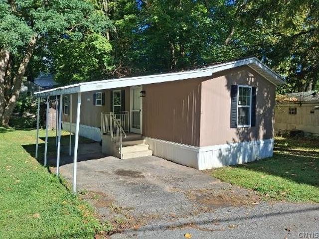 House for sale in Oneida, New York