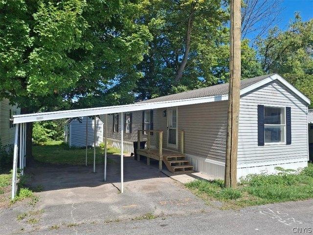 House for sale in Oneida, New York