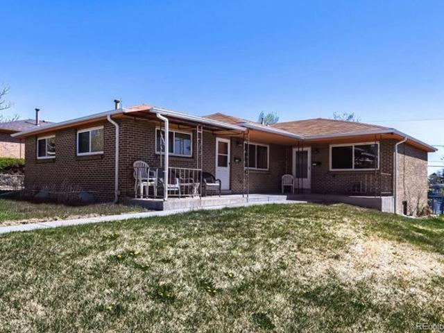 House for sale in Arapahoe, Colorado