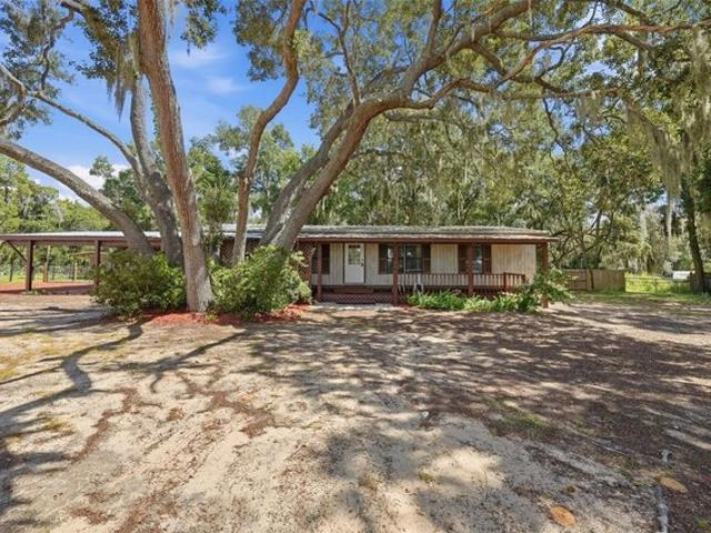 House for sale in Leesburg, Florida