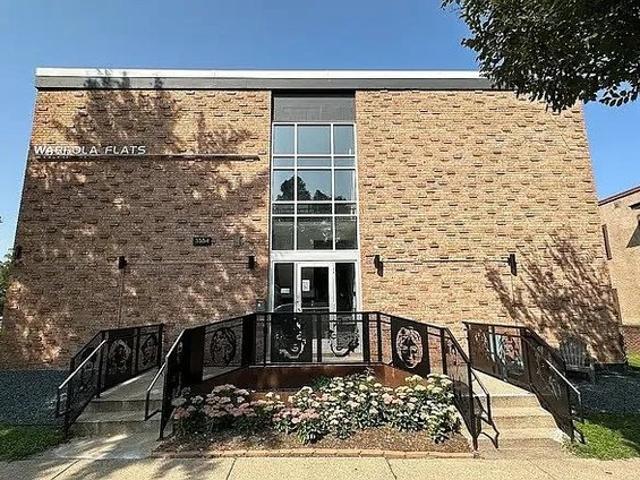 House for sale in Hennepin, Minnesota