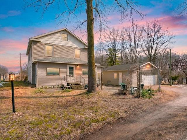 House for sale in Paw Paw, Van Buren County