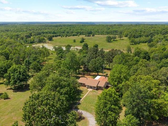House for sale in Ark