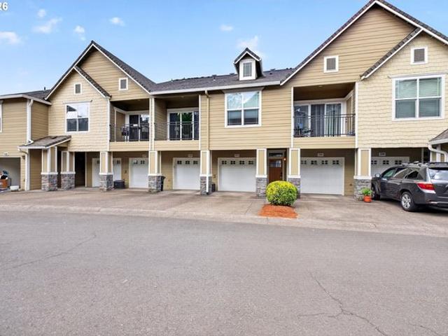Condo for sale in Oregonia