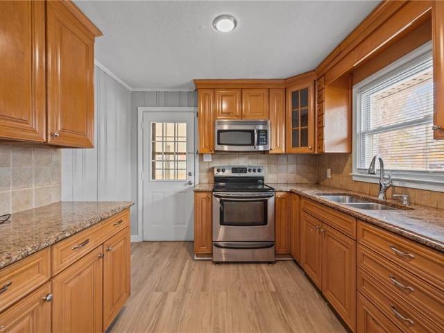 House for sale in Pfafftown, North Carolina