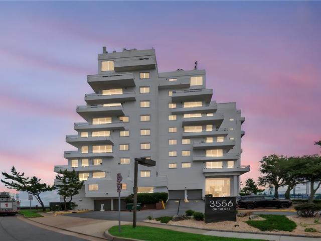 Condo for sale in Virginia Beach