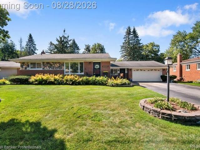 House for sale in Waterford, Michigan