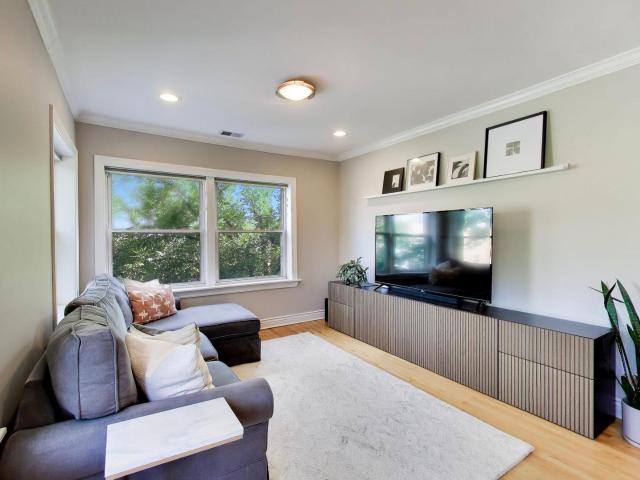 Condo for sale in St. Bens, Chicago