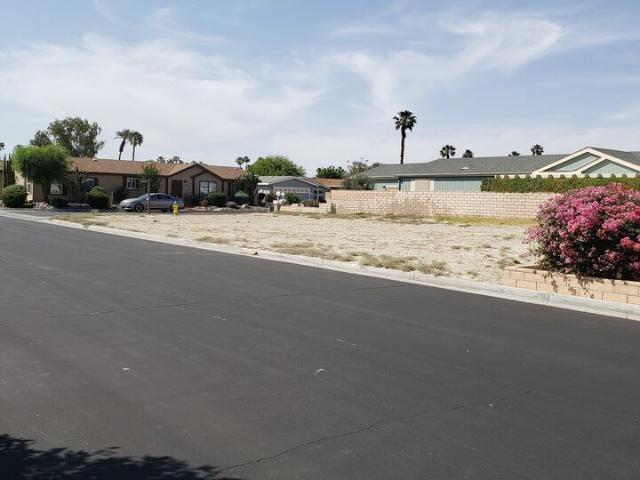Land for sale in Thousand Palms, California