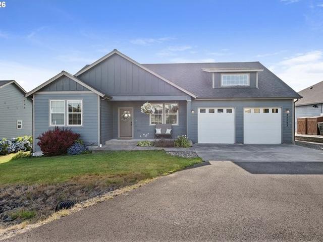 House for sale in Astoria, Clatsop County