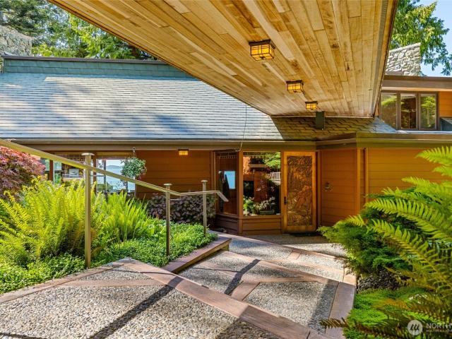 House for sale in Anacortes, Washington