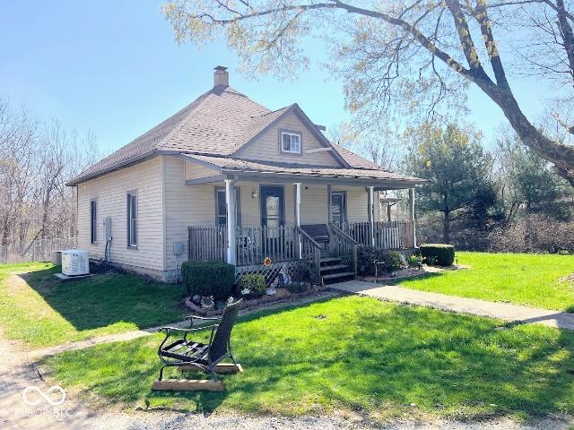 House for sale in Bloomingdale, Indiana