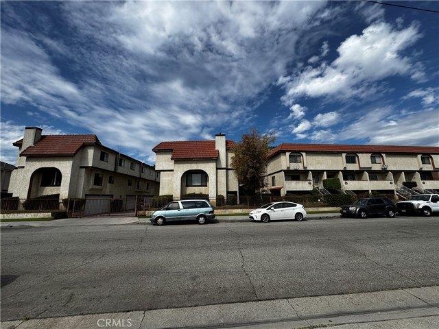 Townhouse for sale in El Monte, California