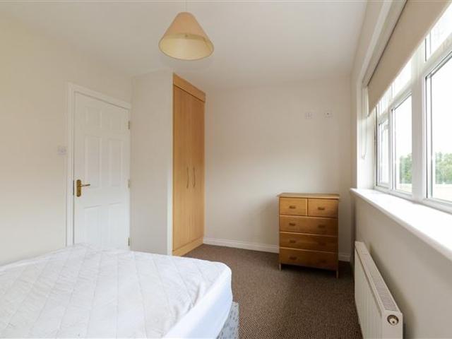 Terraced House for sale in Gaillimh, Connacht