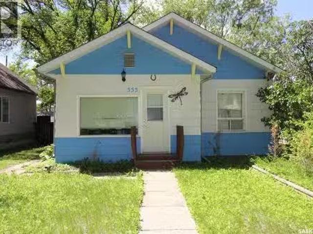 House for sale in Shaunavon, Saskatchewan
