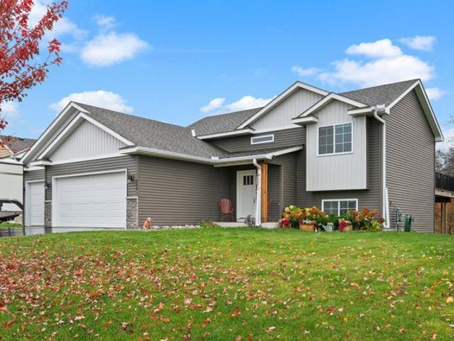 House for sale in Waverly, Wright County