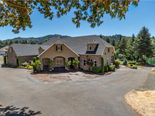House for sale in Oregonia