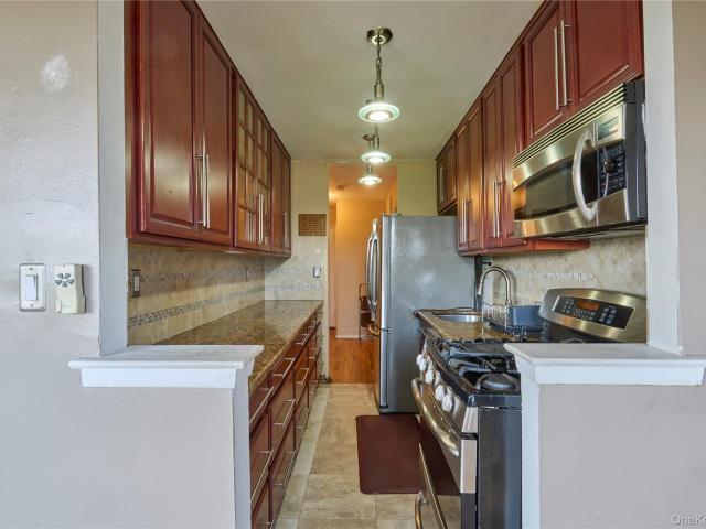 Property for sale in Bronx County, City of Yonkers