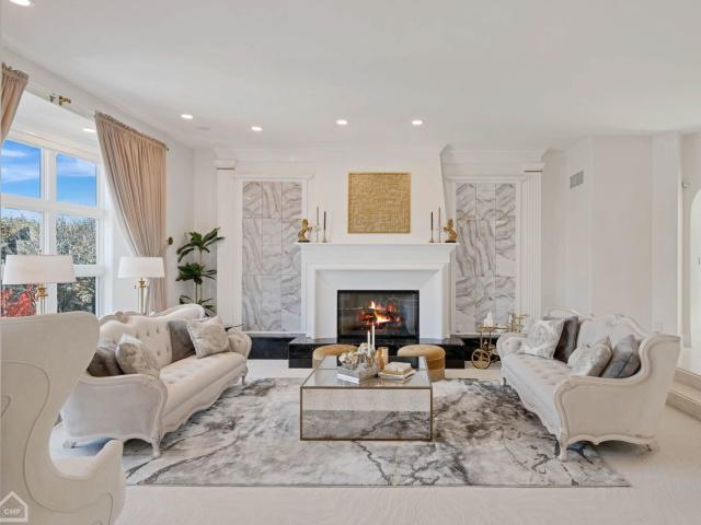 House for sale in Hinsdale, Illinois