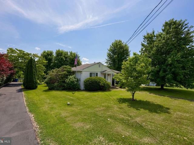 House for sale in Chester, Pennsylvania