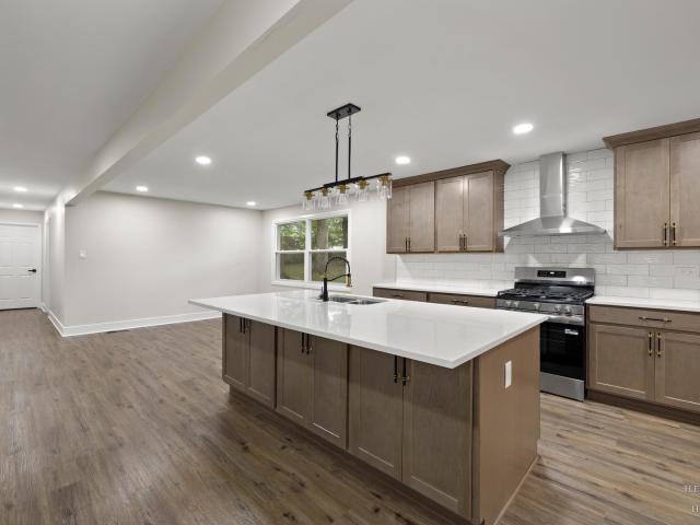 House for sale in Lake in the Hills, McHenry County