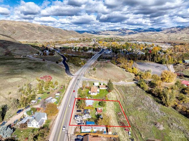 House for sale in Horseshoe Bend, Idaho